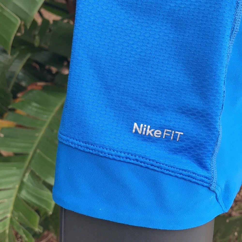 Nike fit electric blue jacket